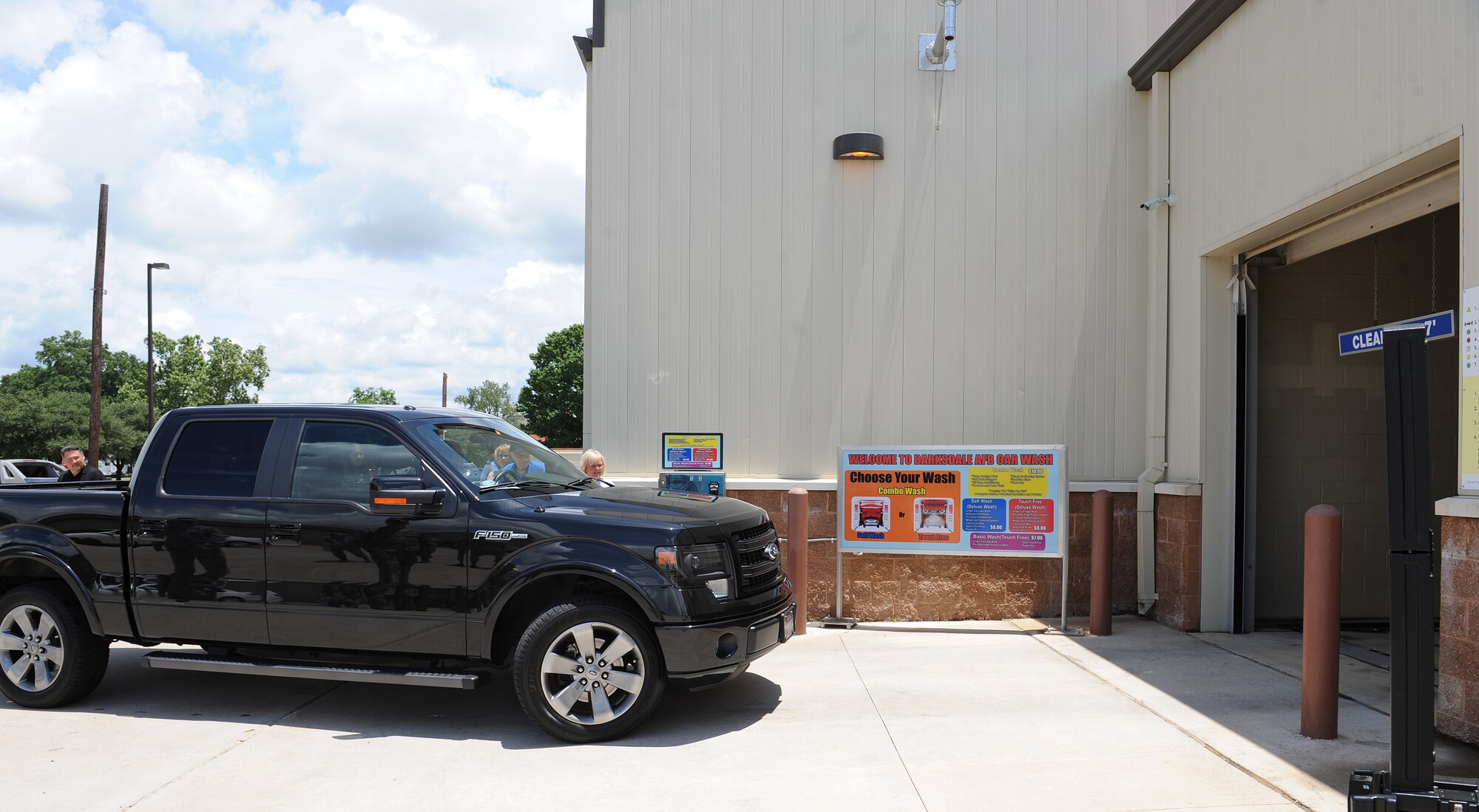 Auto Hobby and Repair in Barksdale Air Force Base