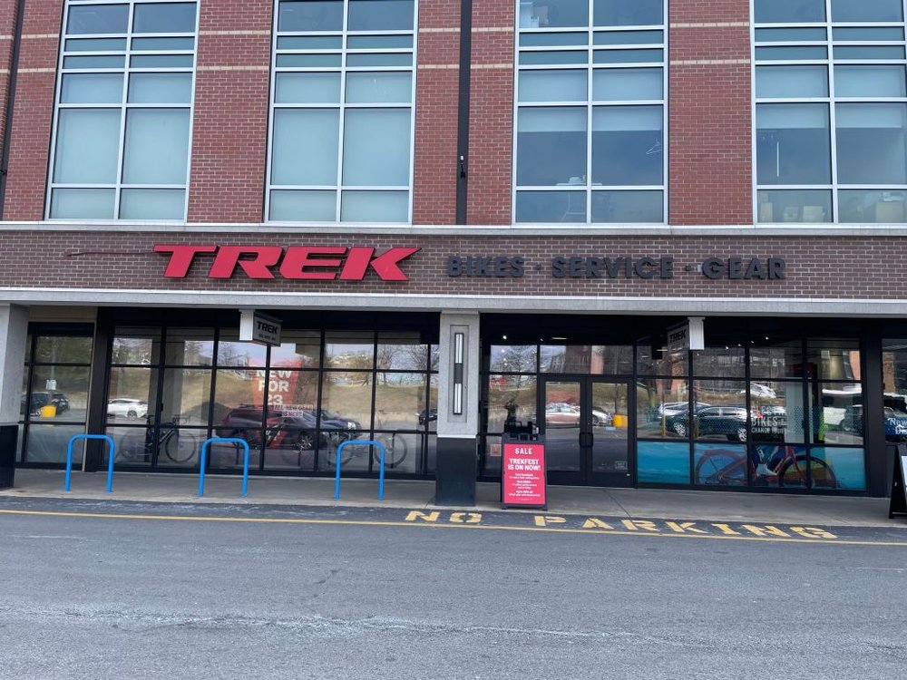 Trek Bicycle Cambridge gallery image 1