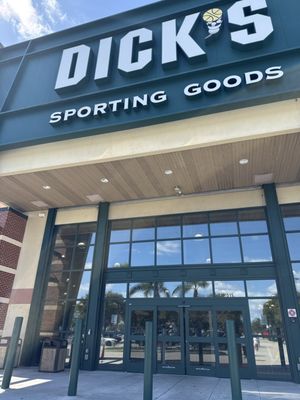 DICK'S Sporting Goods gallery image 2