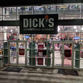 DICK'S Sporting Goods in Buckhead