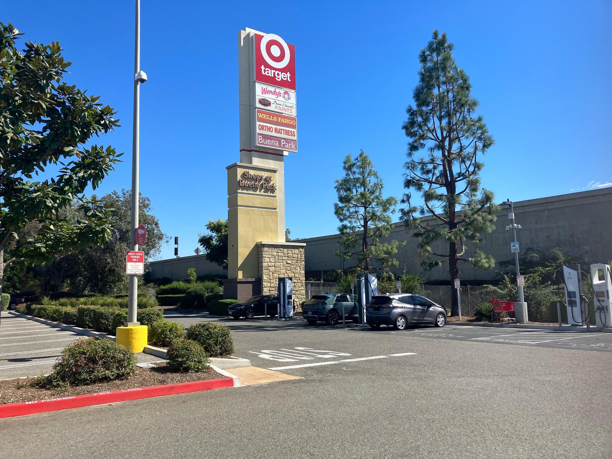 Target gallery image 2