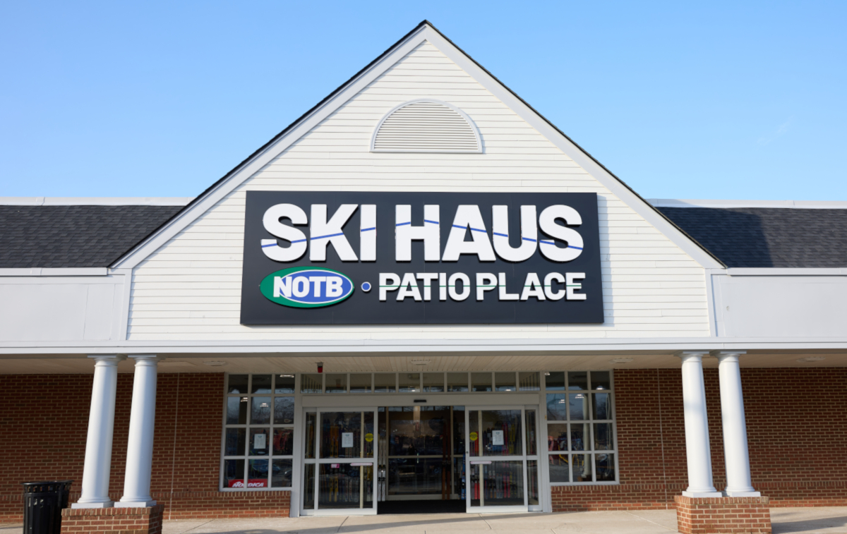 Ski Haus Sports Center in Cape Saint Claire