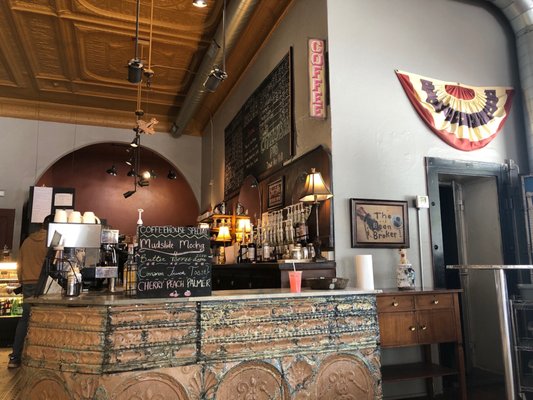 Bean Broker Coffee House and Pub in Chadron