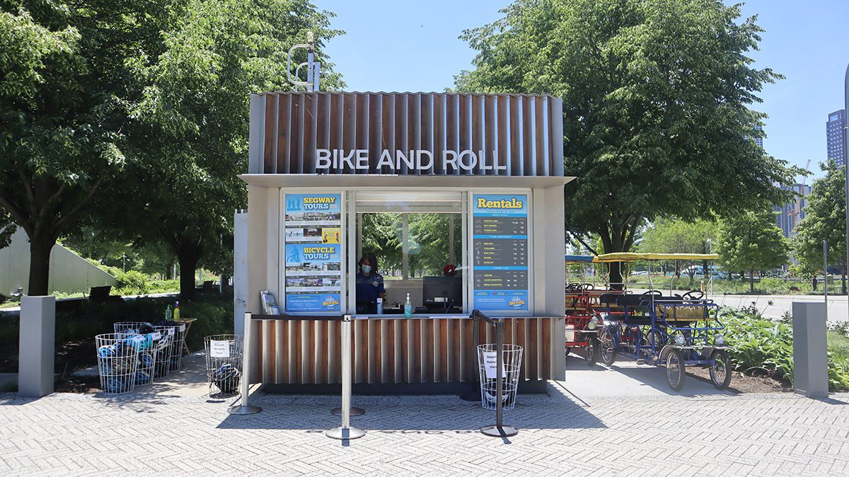 Bike and Roll Chicago - Navy Pier in Chicago