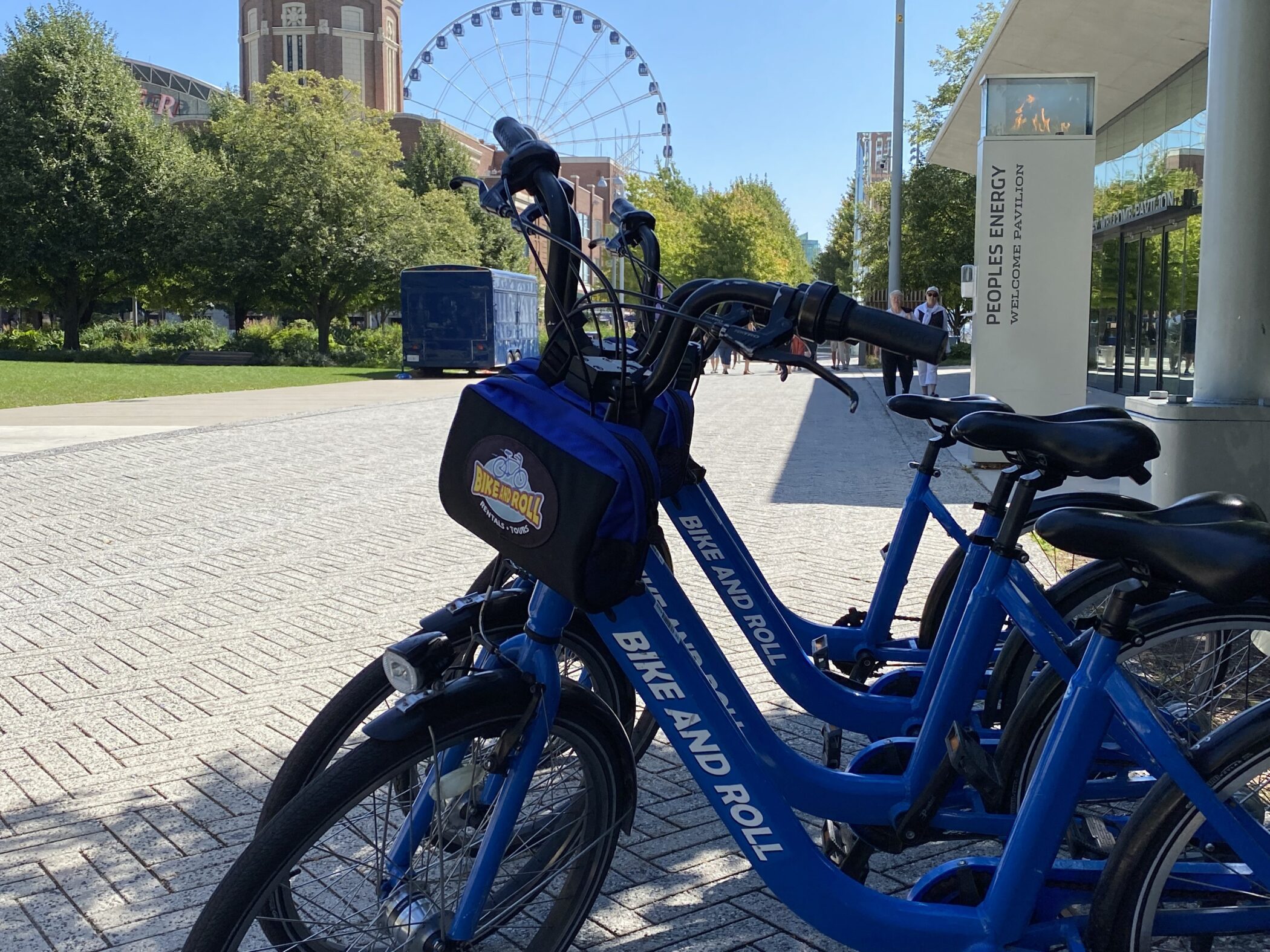 Bike and Roll Chicago - Navy Pier gallery image 2