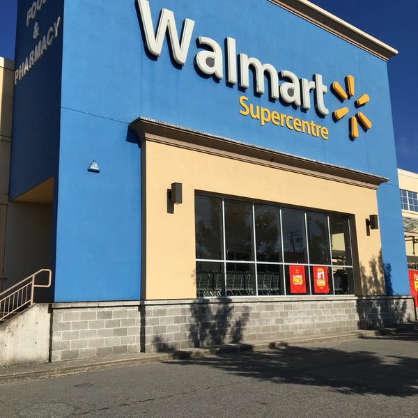 Walmart Supercentre in Collingwood