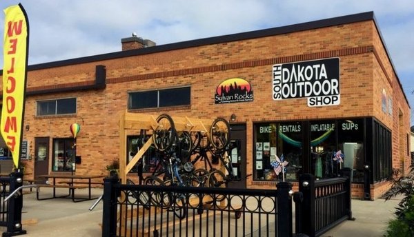 South Dakota Outdoor Shop in Custer