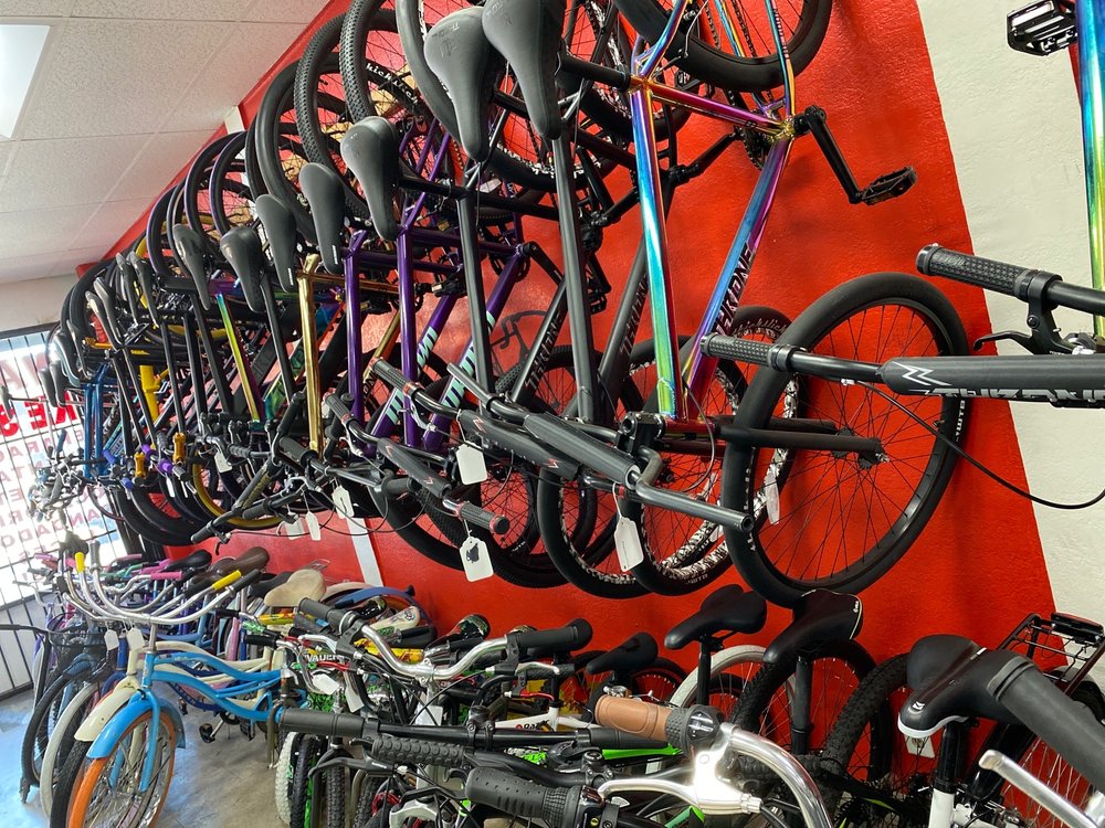 Linares Bike Shop in East Los Angeles