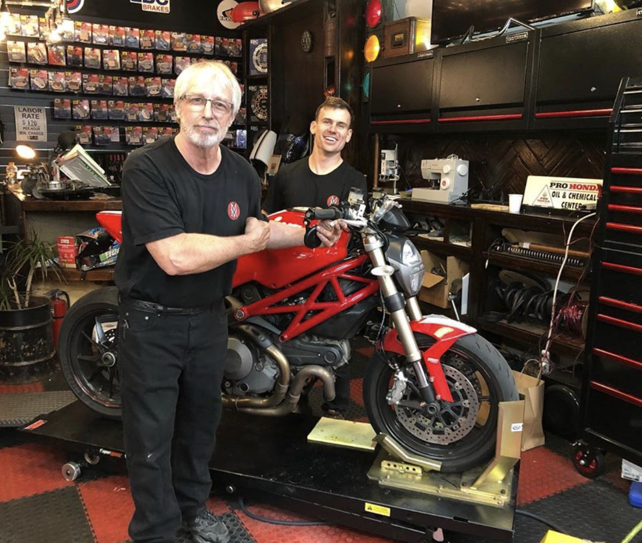 Melrose Moto gallery image 2