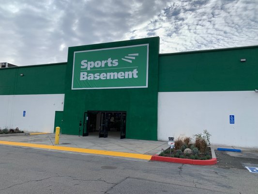 Sports Basement Orange County gallery image 1
