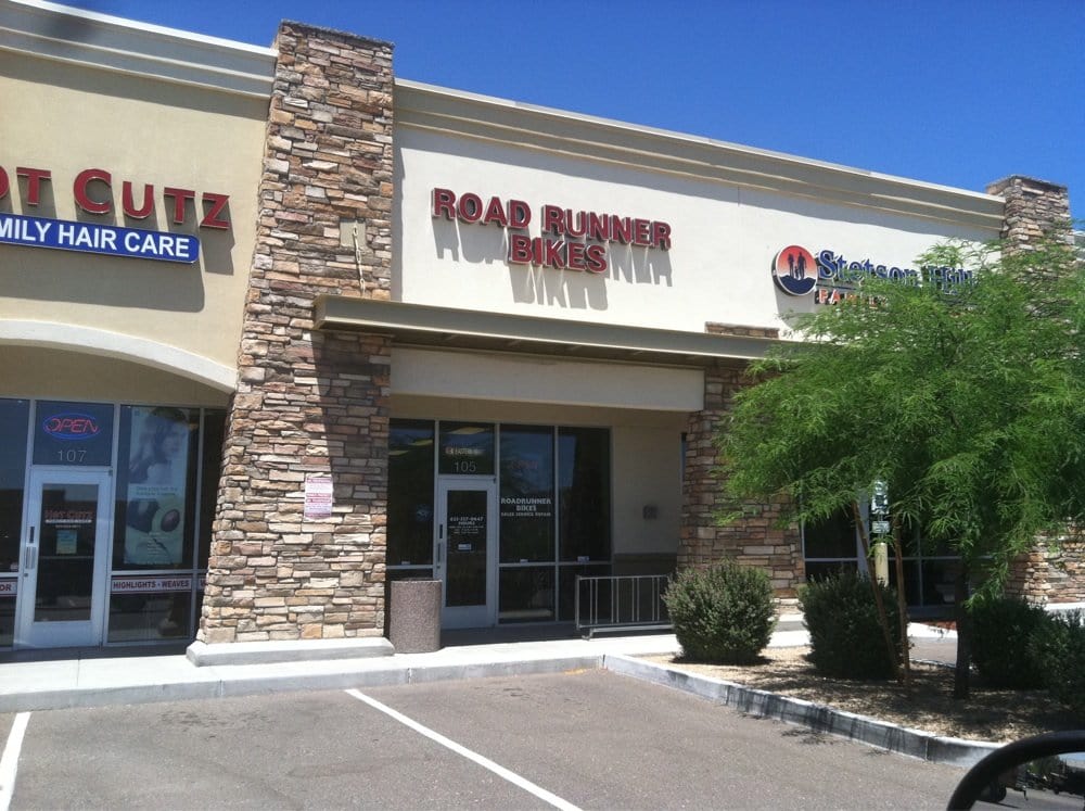 Roadrunner Bike Center in Glendale
