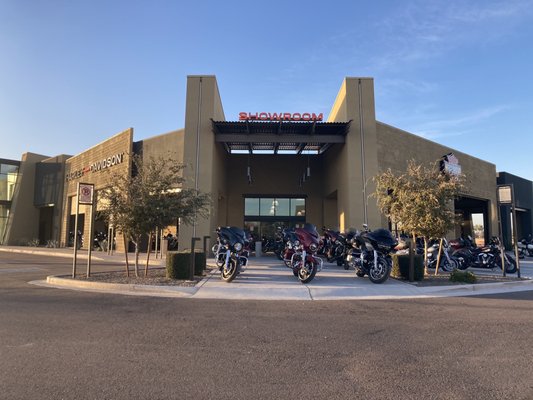 RoadRunner Harley-Davidson gallery image 1