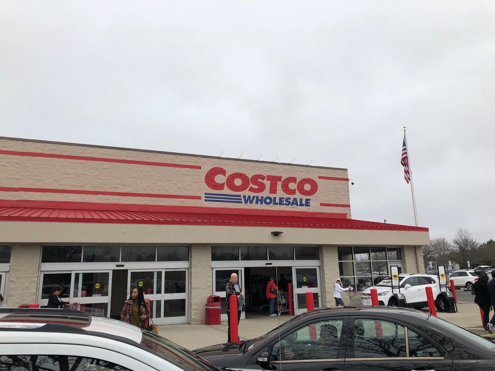 Costco Wholesale in Holbrook