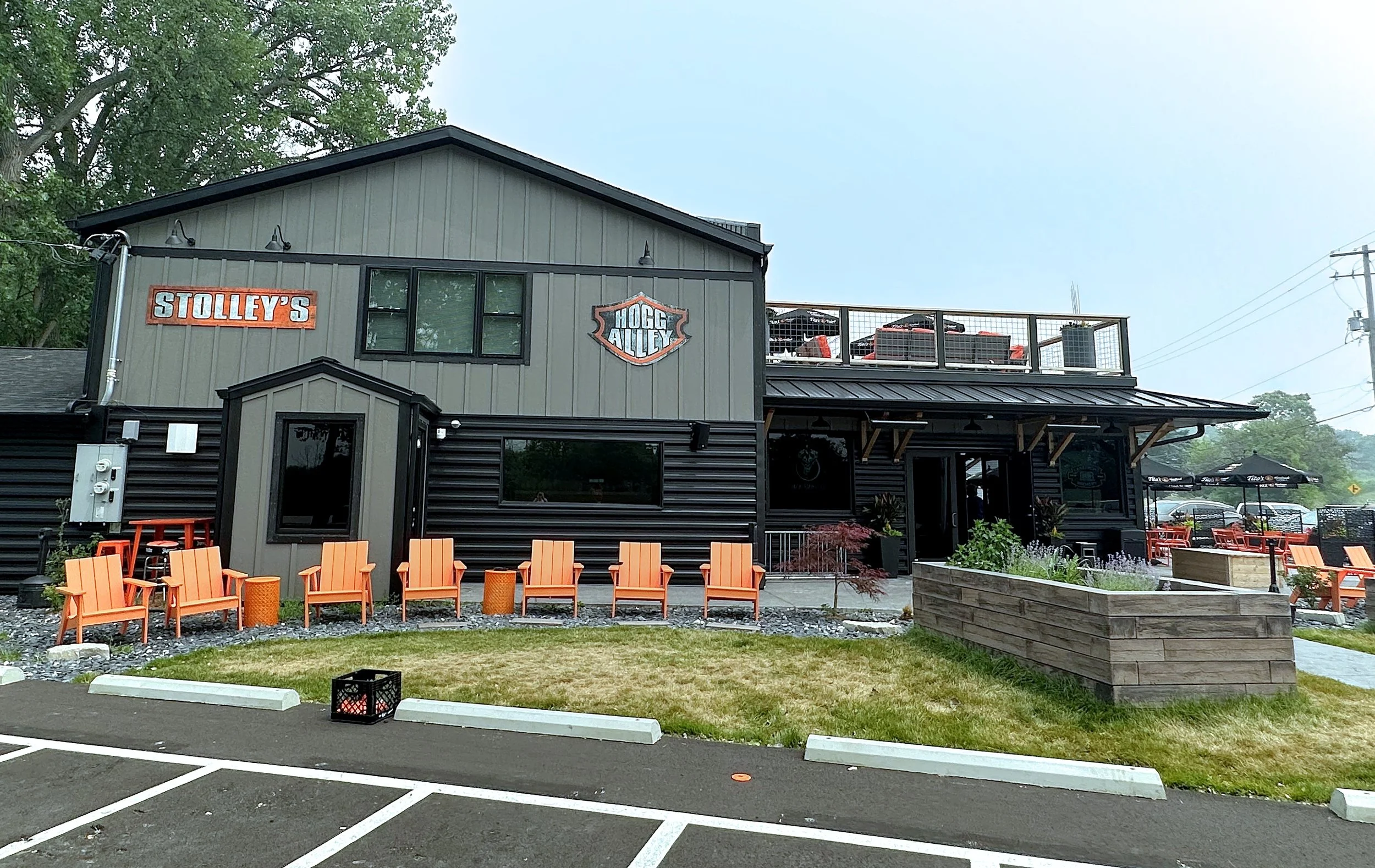 Hog Alley gallery image 1