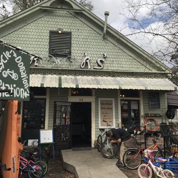 Brooks' Bike Shop of Covington in Jackson