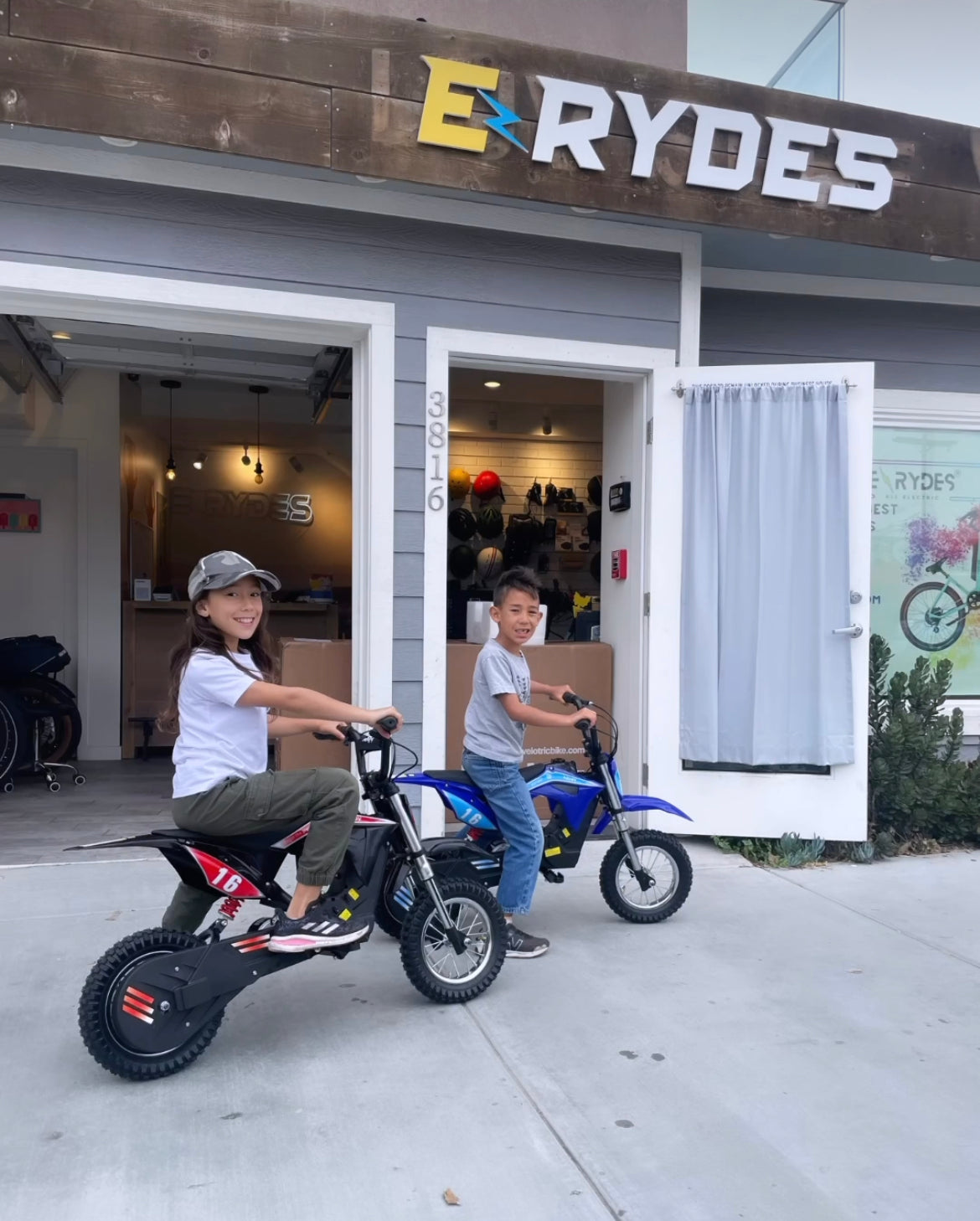E Rydes gallery image 1