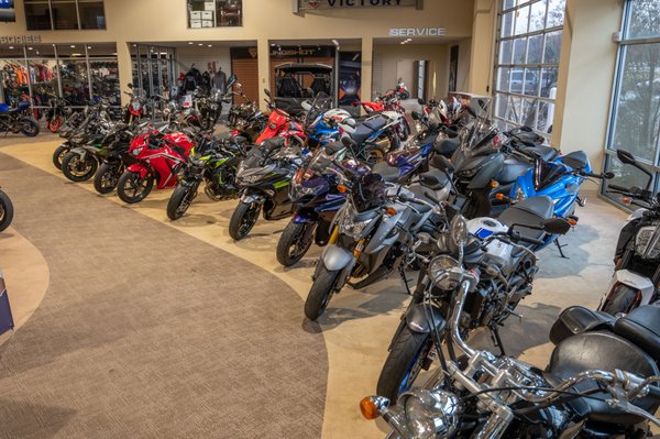 Redline Powersports Commonwealth gallery image 1