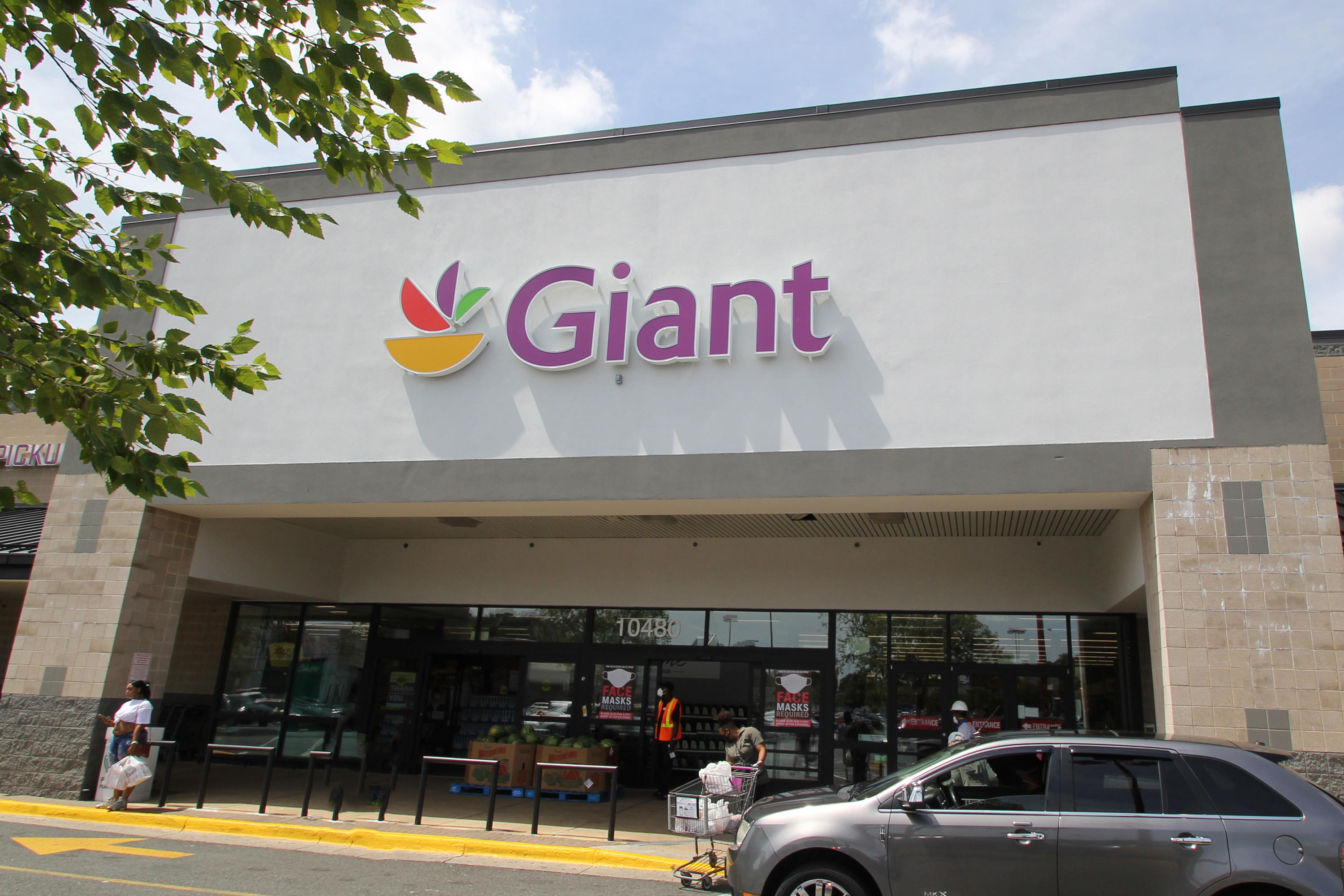 Giant Food in Largo