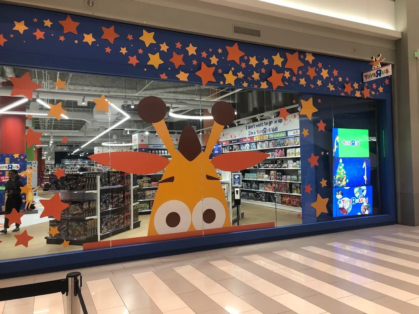 Toys"R"Us gallery image 1