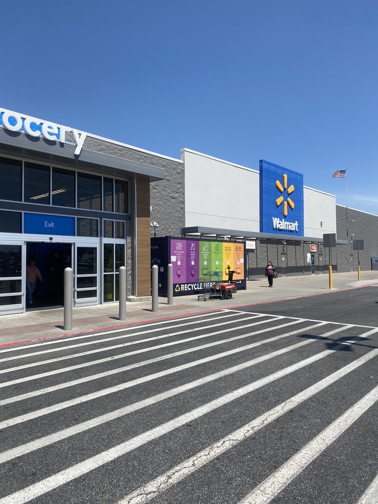 Walmart Supercenter in Little Elm