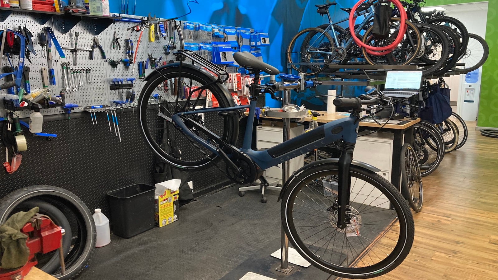 Bike Man scooter ebike Repair gallery image 1