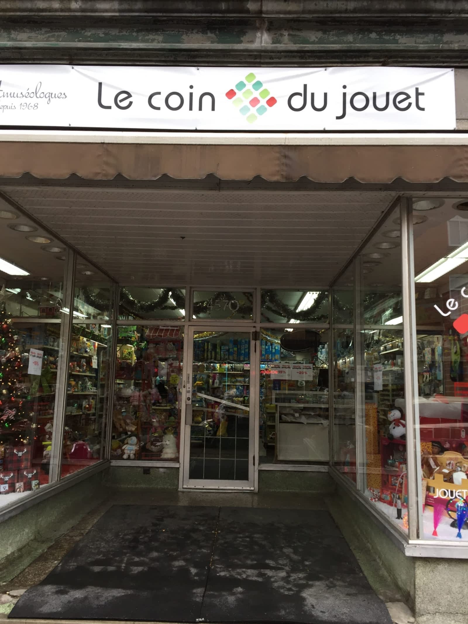 Le Jouet in Lockport