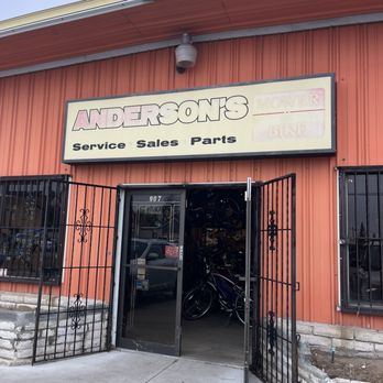 Anderson's Mower & Bike in Lyoth