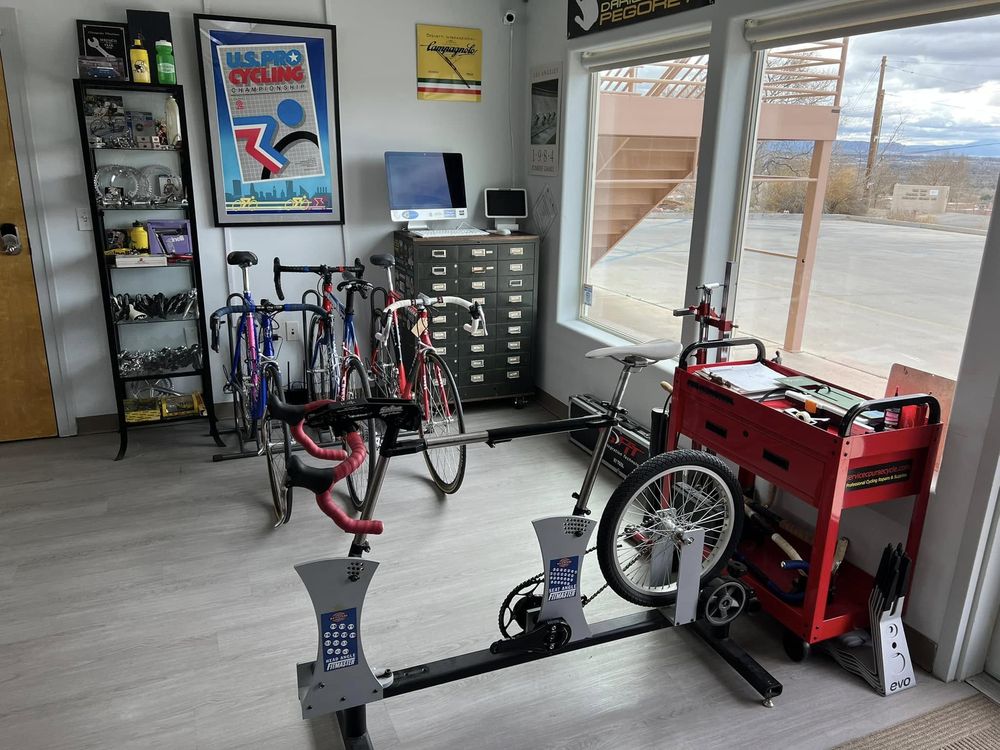 Service Course Cycle Studio in Middle River