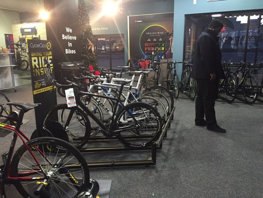 Trek Bicycle Madison West gallery image 2