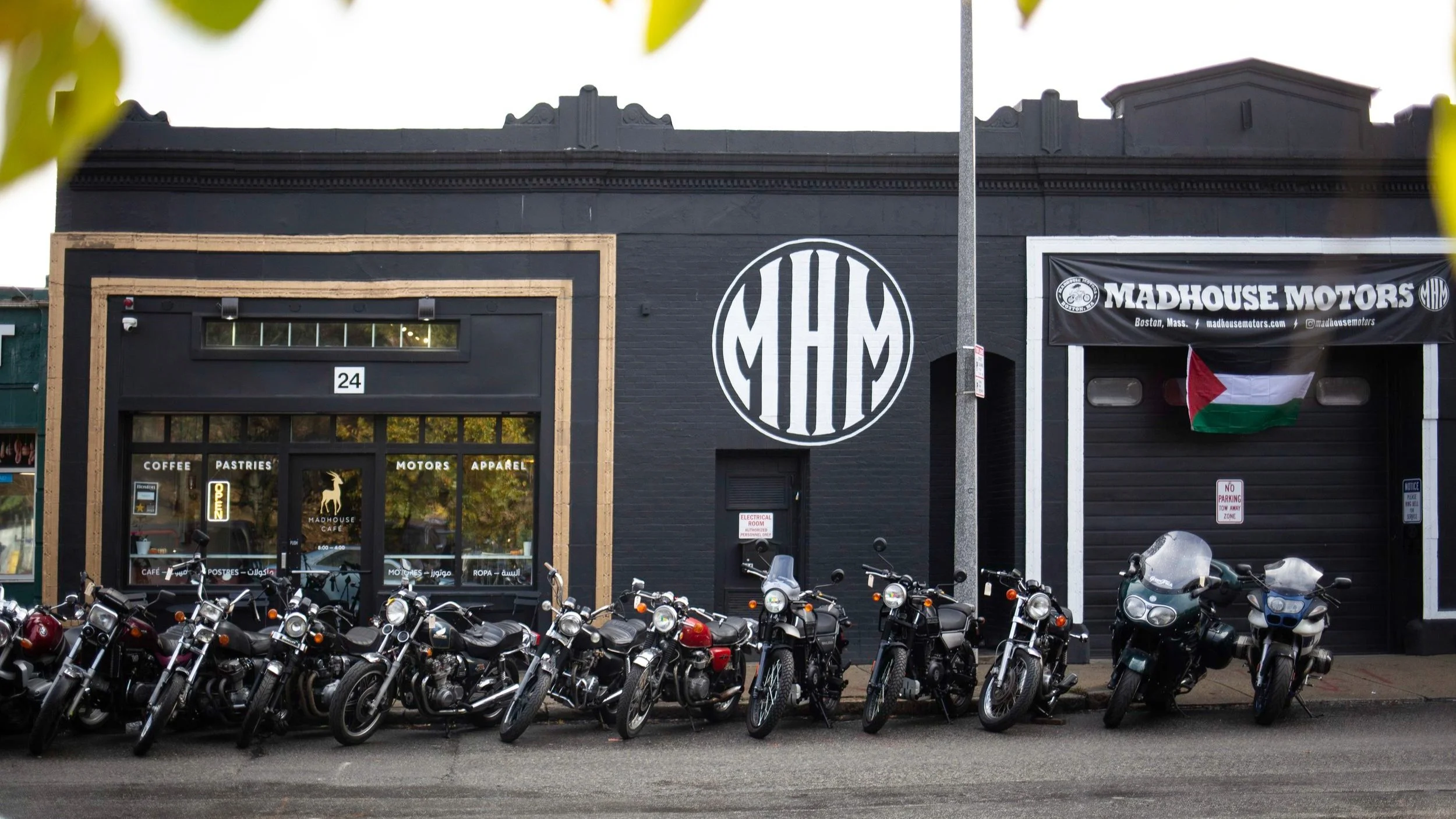 Madhouse Motors in Milton