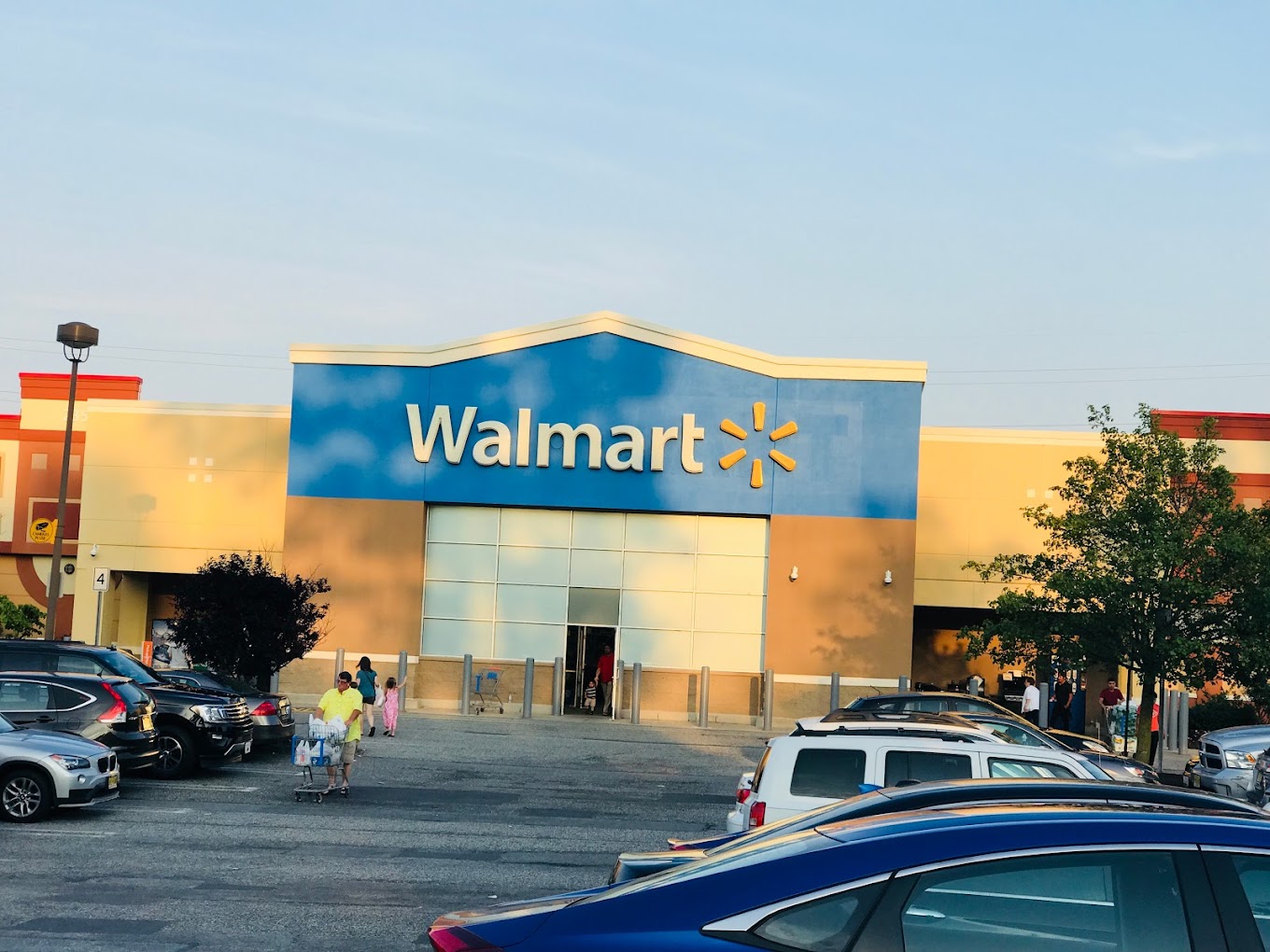 Walmart Supercenter in Morris