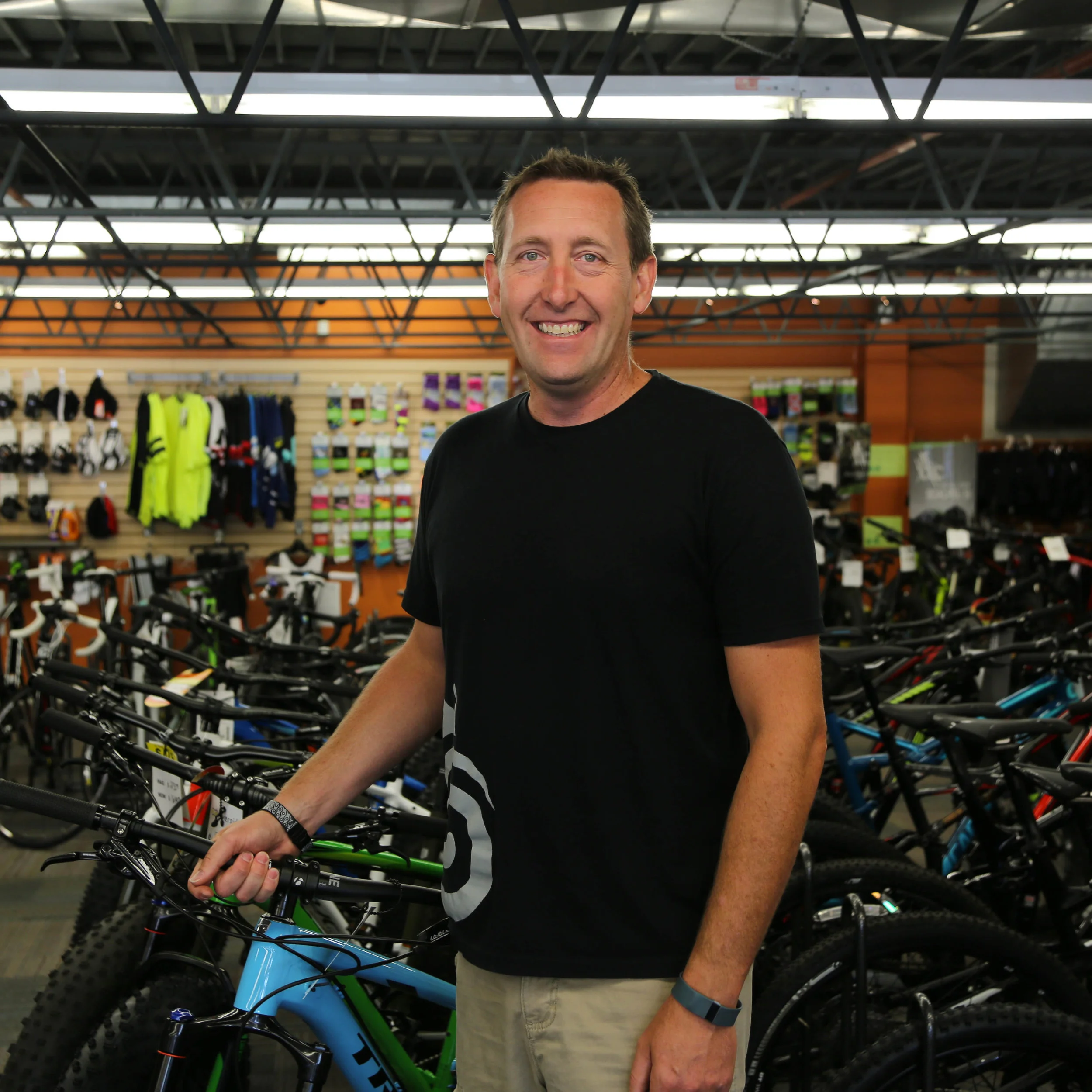 Riverside Cycles gallery image 2
