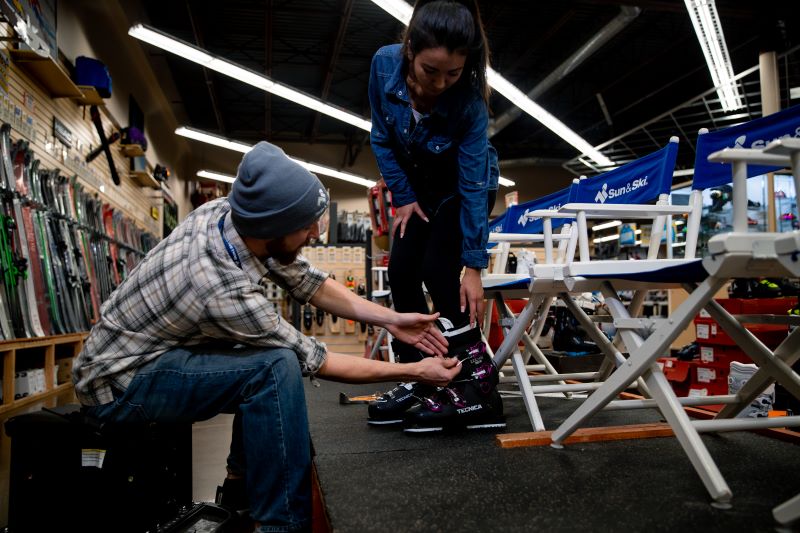 Sun & Ski Sports gallery image 1