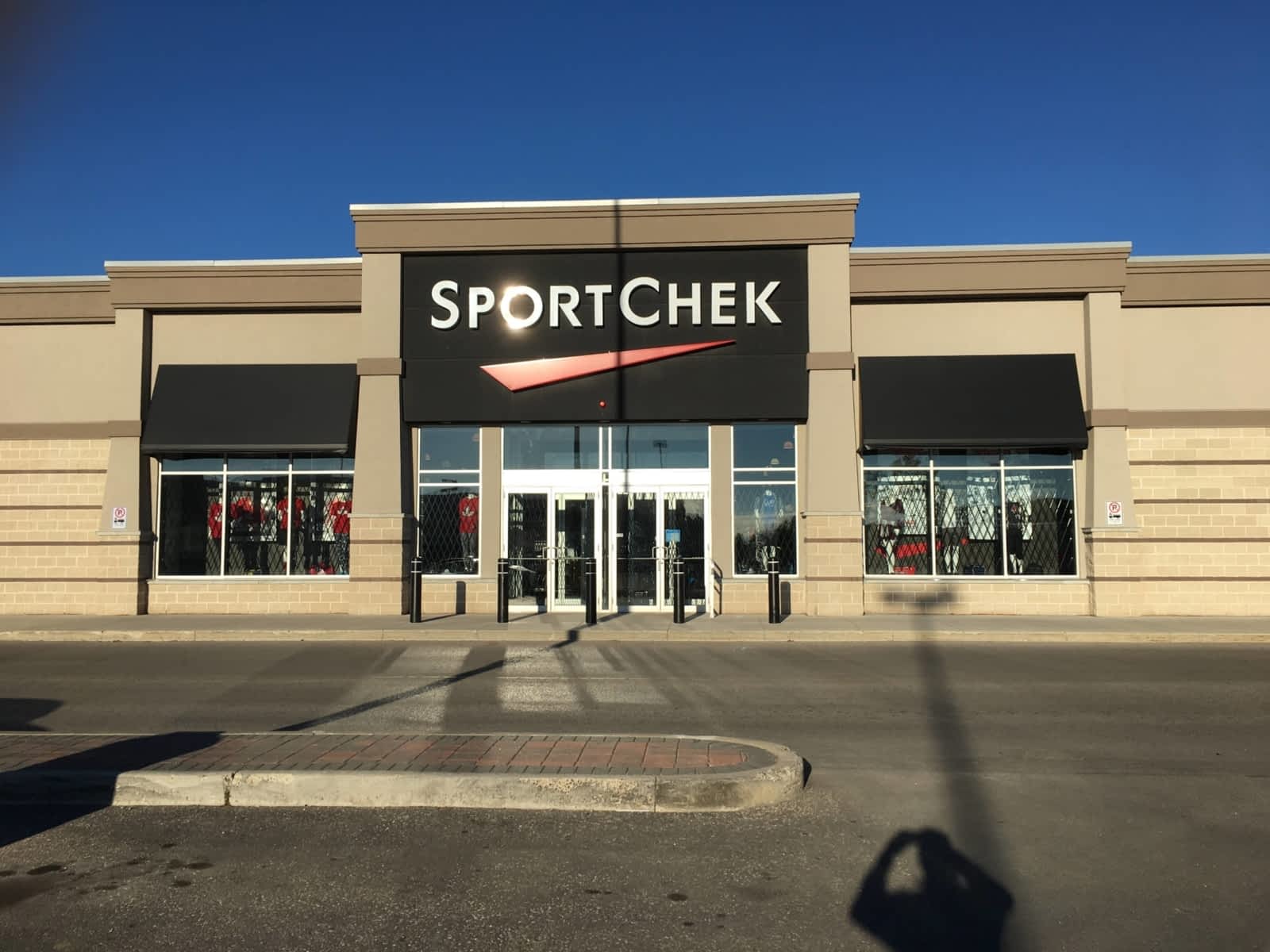 Sport Chek gallery image 1