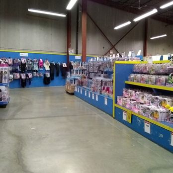 Samko and Miko Toy Warehouse gallery image 2
