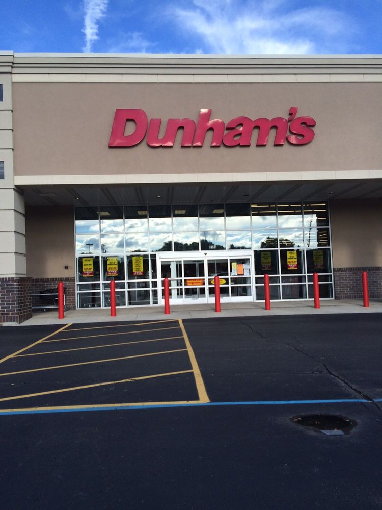 Dunham's Sports in Rochester Hills