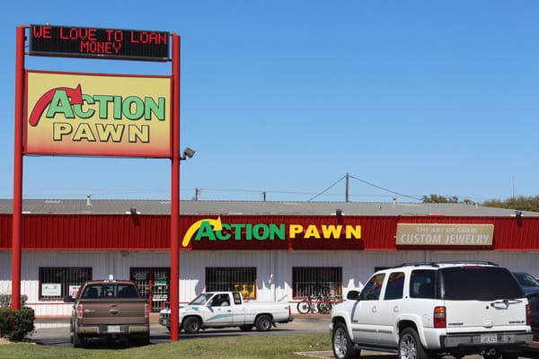 Action Pawn in Round Rock