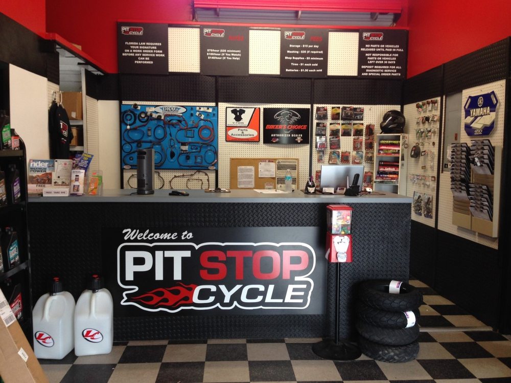 Pit Stop Cycle in Sebastian
