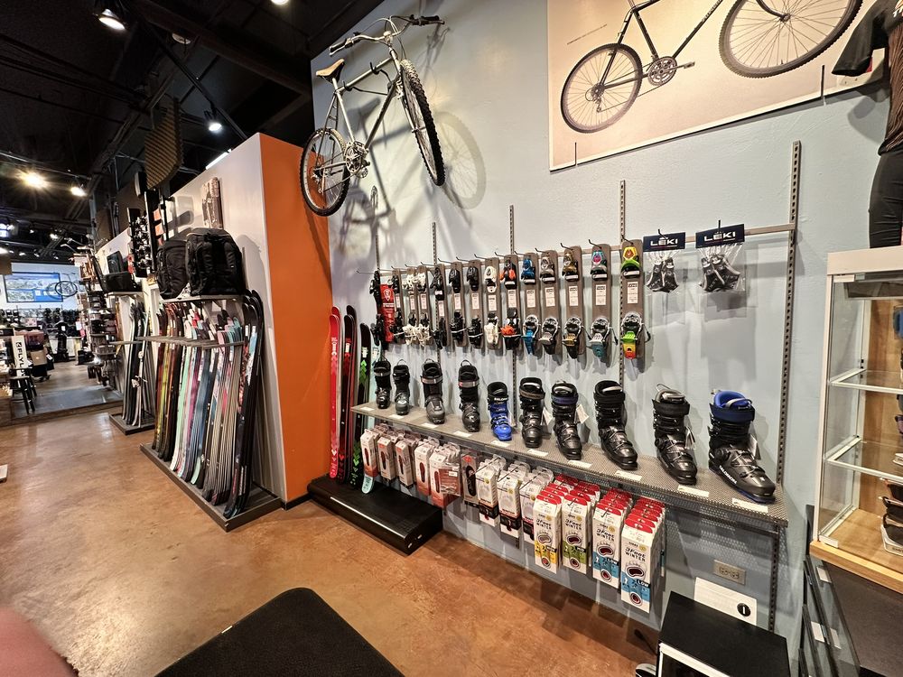 Kind Bikes and Skis gallery image 1