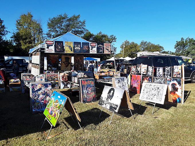 Lee County Flea Market LLC gallery image 1
