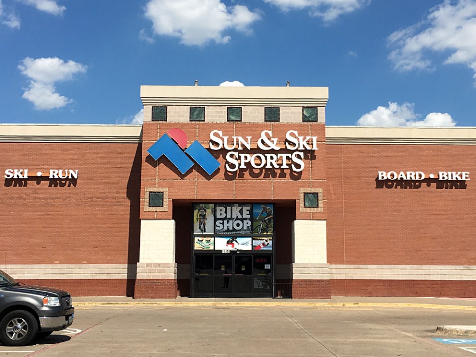 Sun & Ski Sports gallery image 2