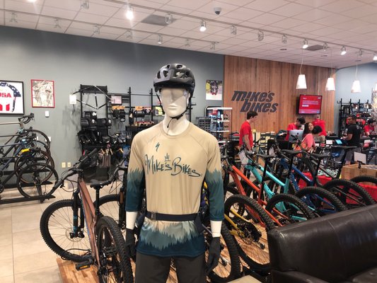 Mike's Bikes of Palo Alto gallery image 2