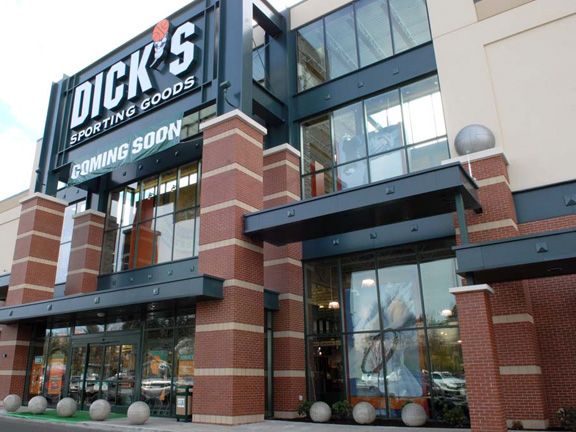 DICK'S Sporting Goods in Tigard