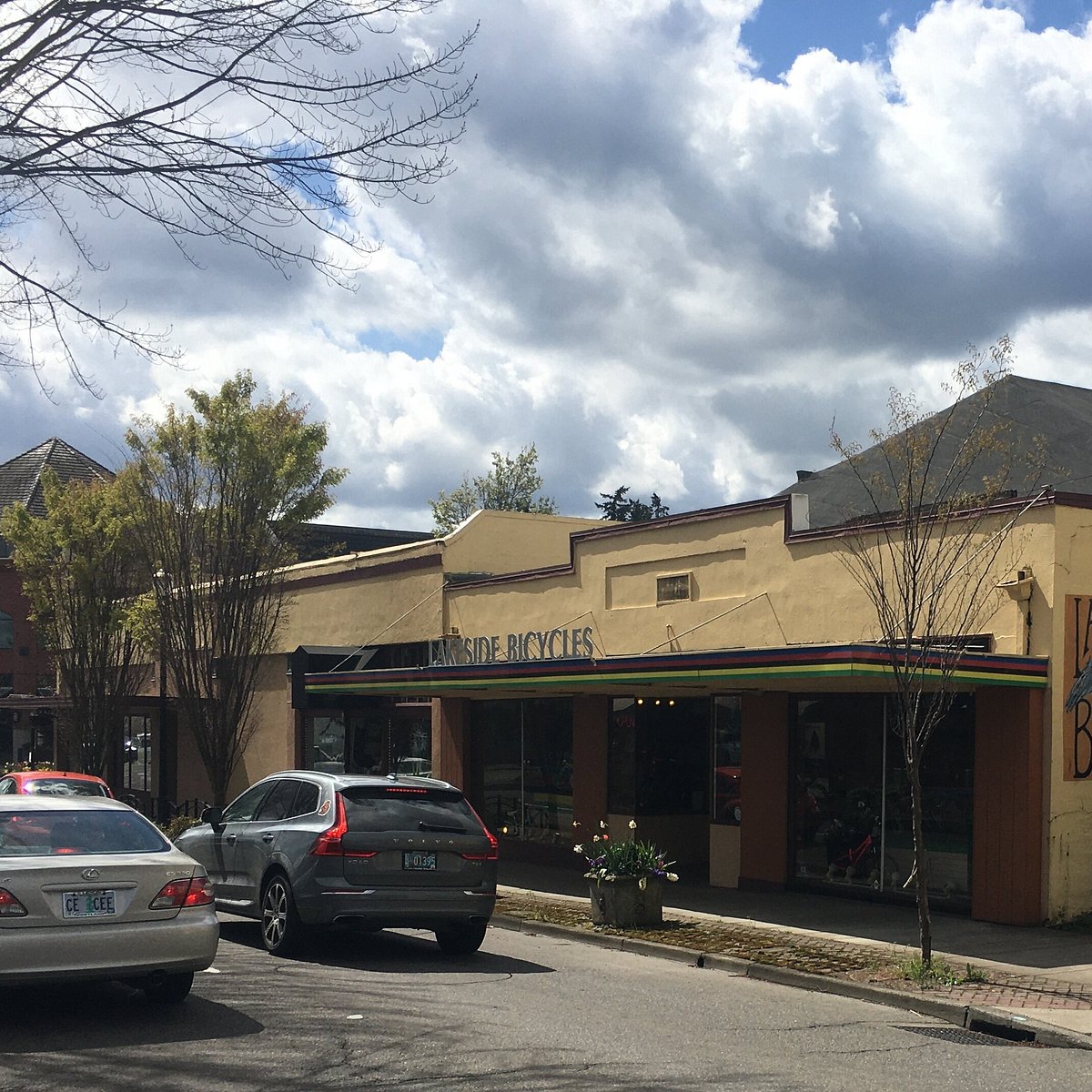 Lakeside Bicycles gallery image 1