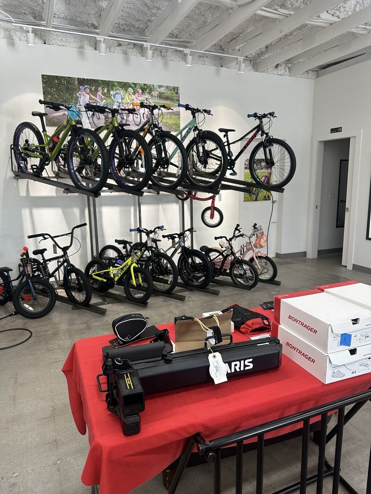 Phat Tire Bike Shop gallery image 2
