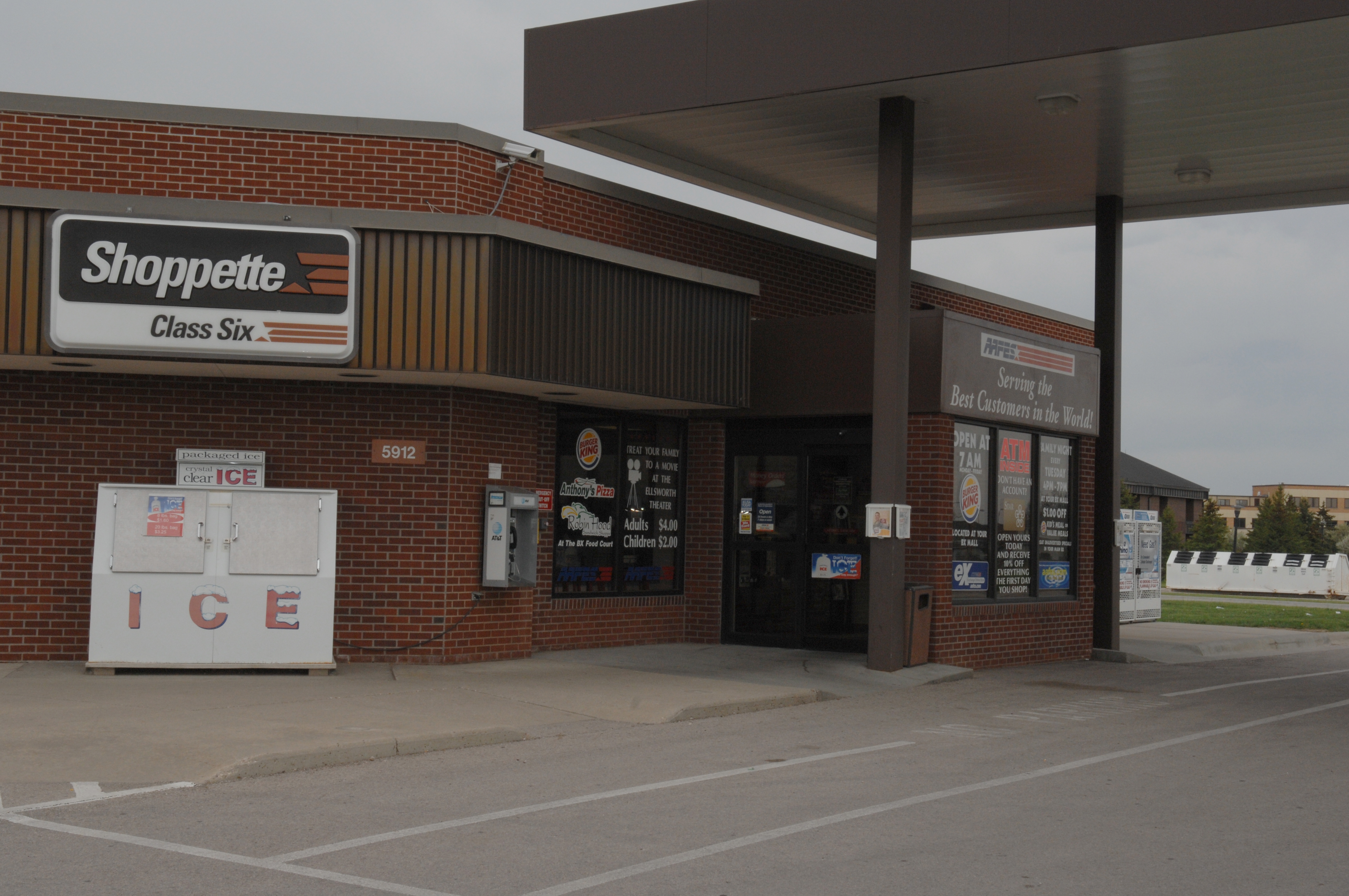 Tyndall Express & Class 6 Shoppette gallery image 1