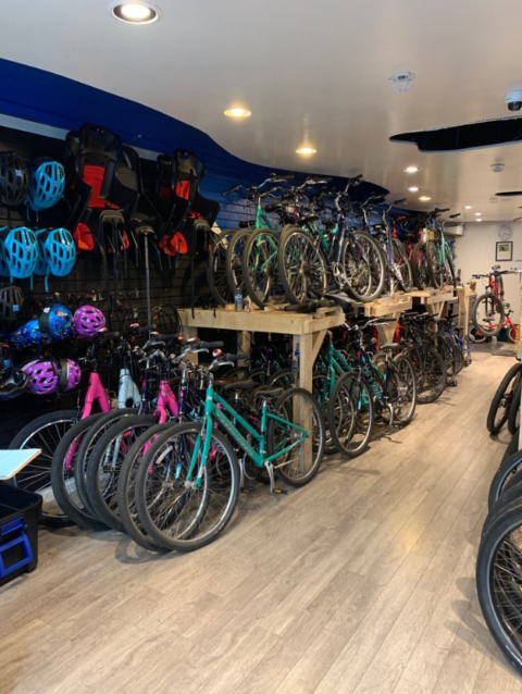 Freedom Bike Rentals Stanley Park gallery image 1