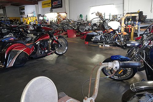 Weston Davern Chop Shop Custom Motorcycles Repairs, Tires Full Metal Fabrication in Venice