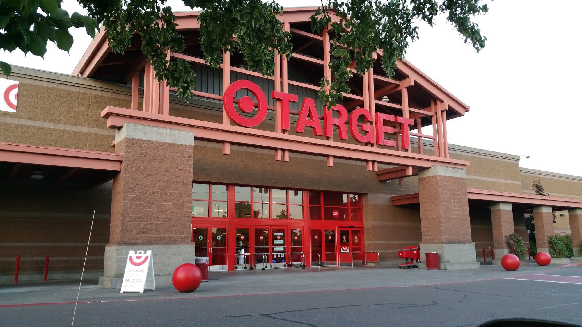 Target gallery image 1