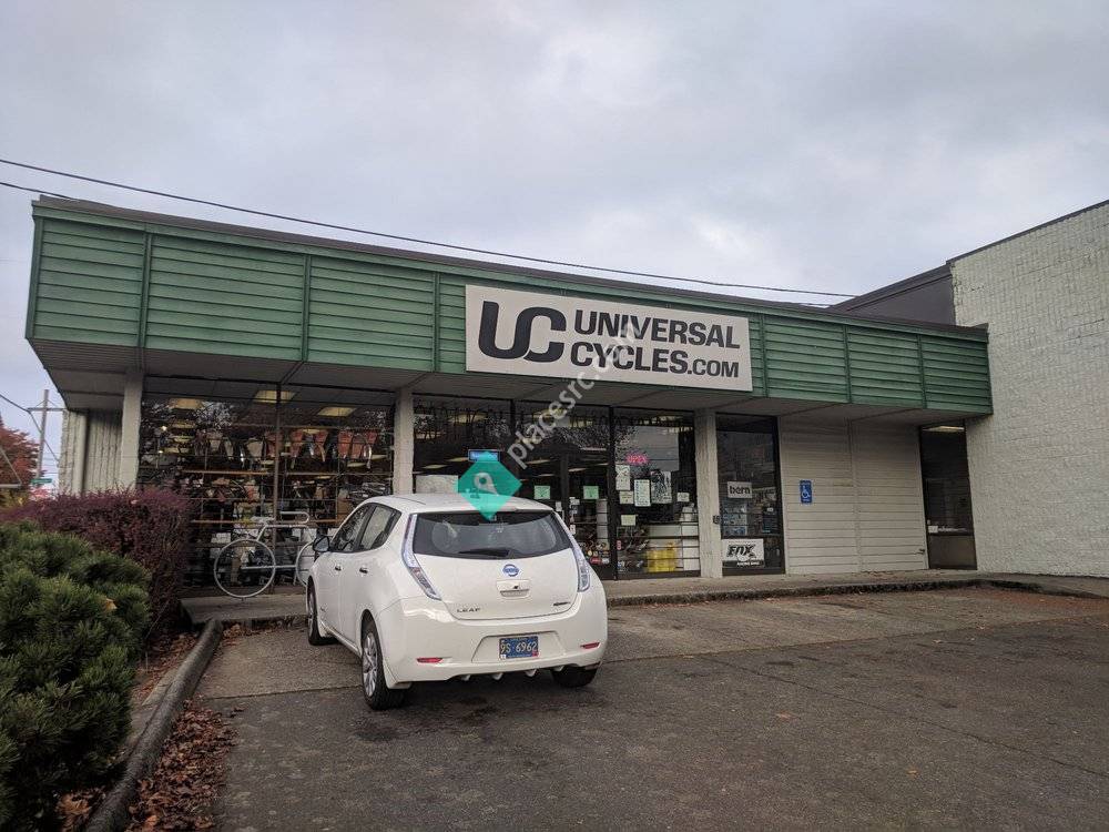 Universal Cycles gallery image 1